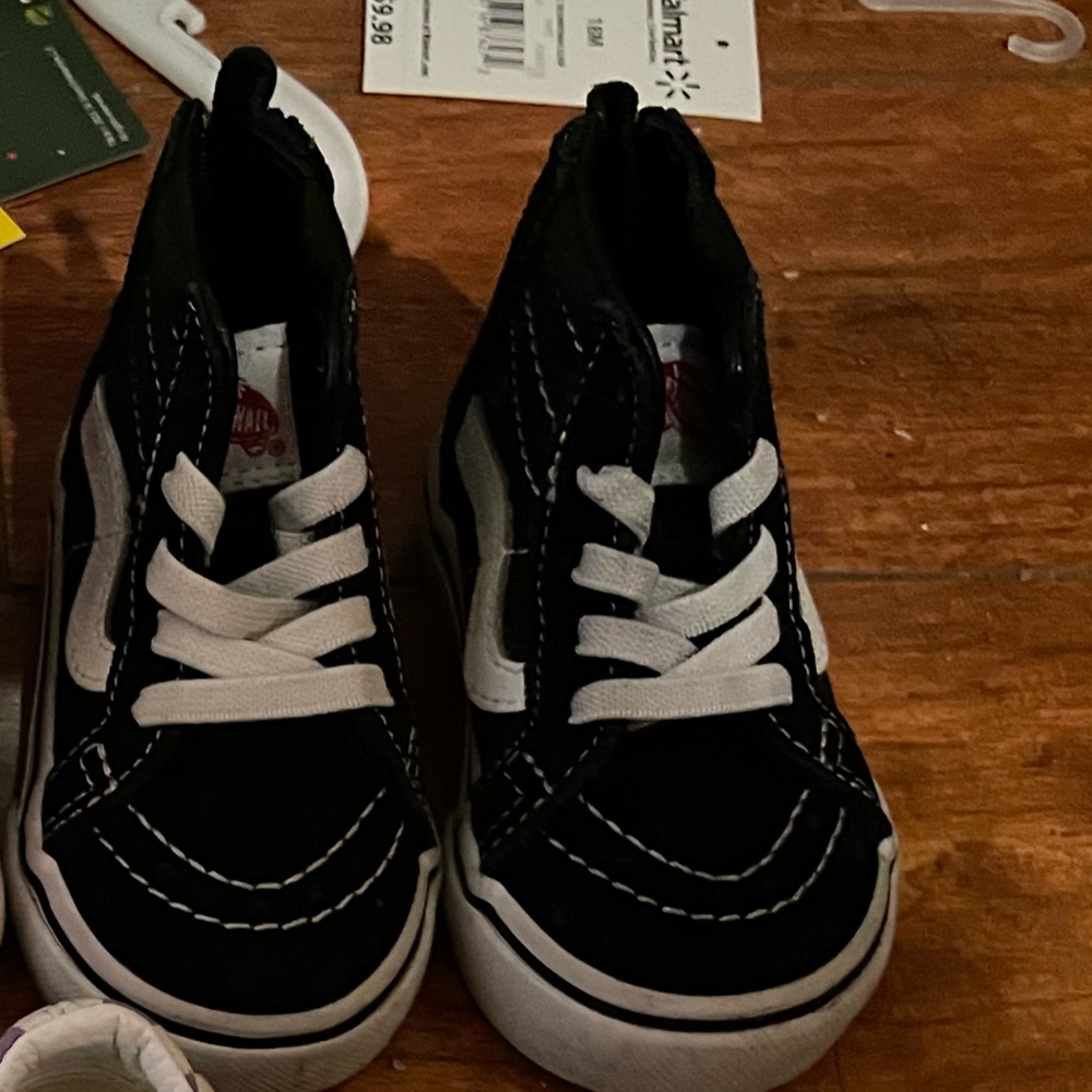 High top toddler vans size 4